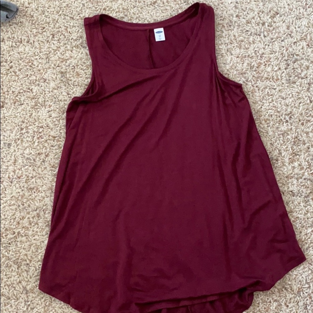 Maroon tank top